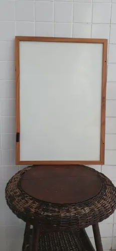 Quadro Branco 70x50 cm com Moldura de Madeira