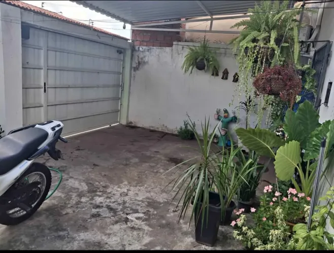 Micaela- Vendo casa na marambaia 