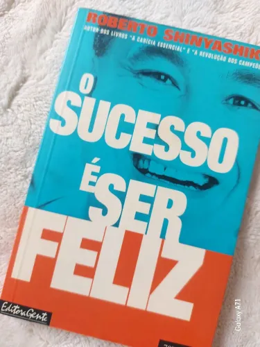 Livro - O sucesso é ser feliz