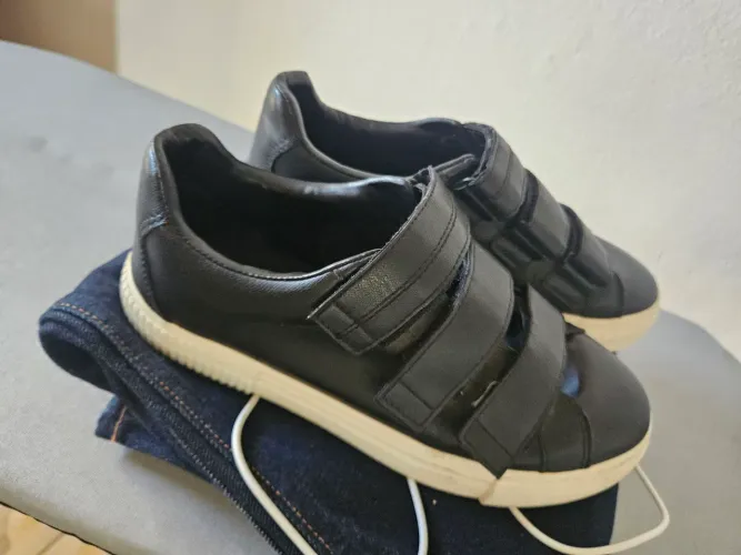 Tenis zara 