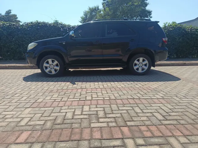 Toyota Hilux SW4 SRV D4-d 4X4 3.0 TDI Dies. AUT 2011