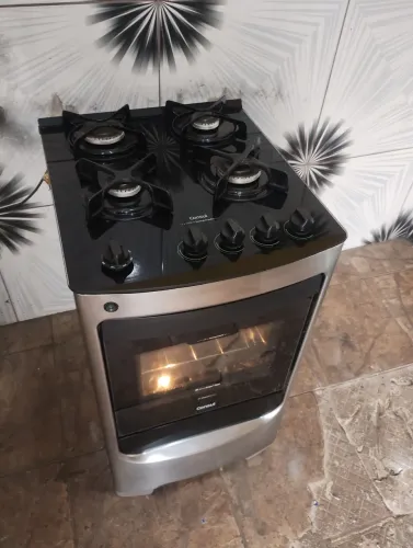Vendo fogão mesa de vidro