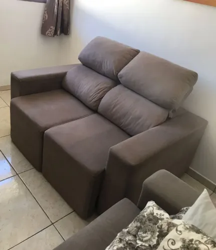 Conjunto 2 sofás 2 lugares