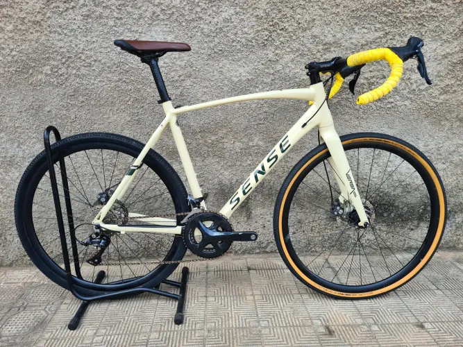 Gravel SENSE VERSA COMP TAMANHO 55