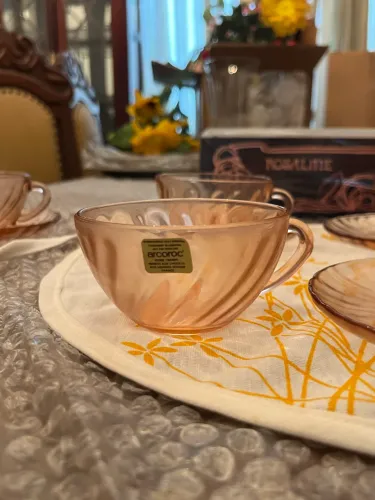 Jogo de  6 xícaras de café rosa - Rosaline Arcoroc - Francesas Vintage