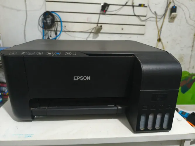 Impressora Epson l3150 (não liga ideal para retirada de peças ou concerto)