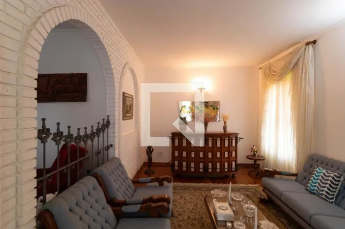 CASA RESIDENTIAL em Campinas - São Paulo, Nova Campinas