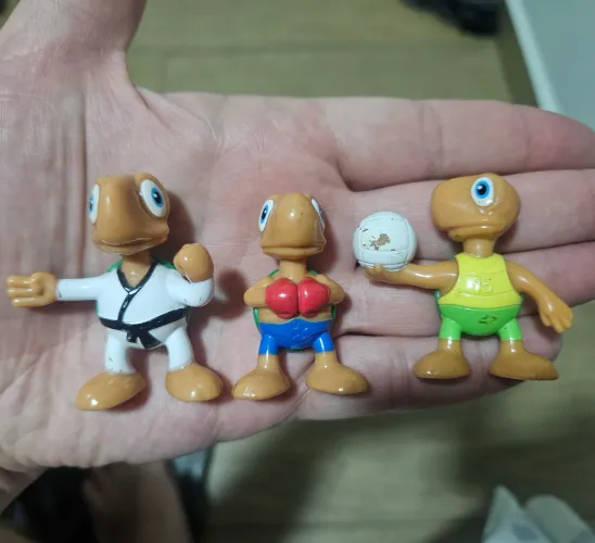 Bonecos Tortuguitas Arcor Esportes Vôlei e Boxe