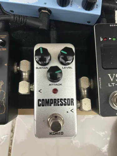 Pedal de guitarra compressor 