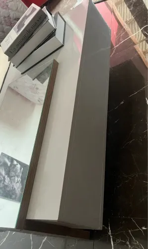 MESA DE CENTRO LAQUEADA