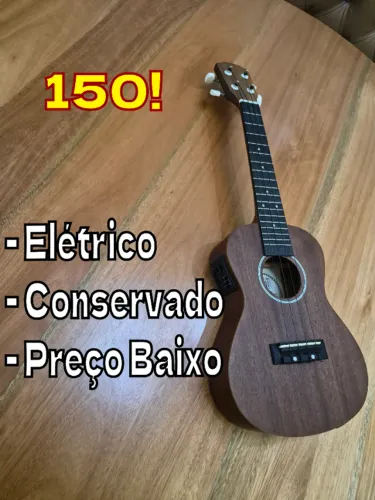 UKULELE CONCERT + Capa de Brinde. Bem conservado, preço ótimo.