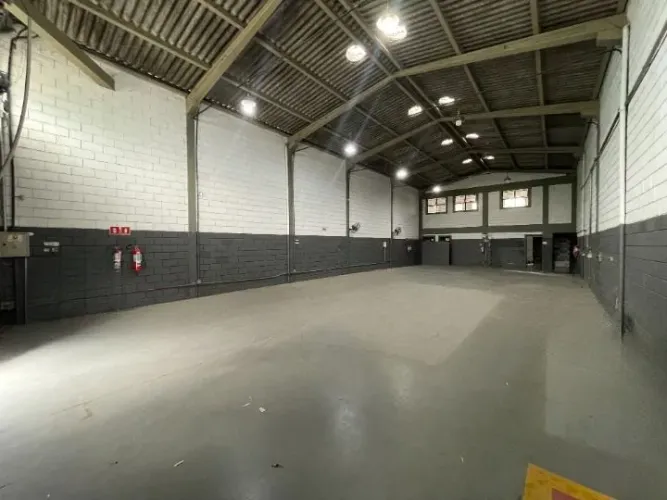 Galpão, 335 m² - venda por R$ 2.000.000,00 ou aluguel por R$ 7.786,85 - Jardim Leocádia -