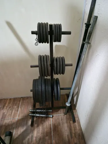 132 kg de anilhas de Musculação