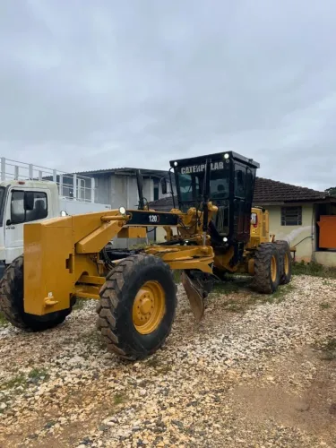 Moto niveladora Caterpillar 120H ano 1997
