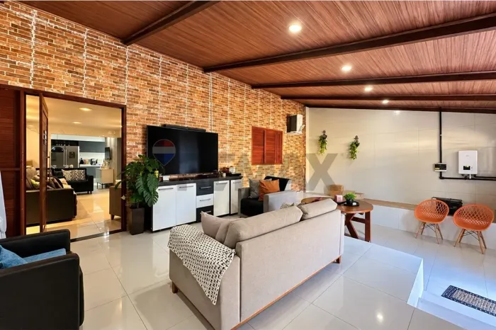 CASA À VENDA | CONDOMÍNIO RECANTO DAS LAGOAS NOVA SATUBA/AL- REFORMADA E COM ENERGIA SOLA