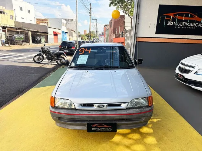 Ford Escort GL 1.6i / 1.6 (álcool) 1994