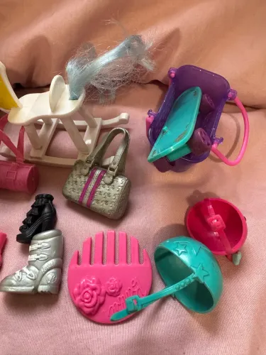 Lote Pets Cachorros e acessórios de Barbie