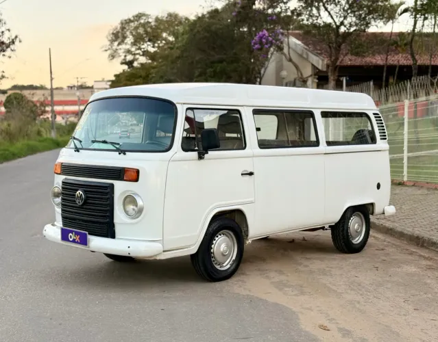 Volkswagen Kombi Standard 1.4 MI Total Flex 8V 2013