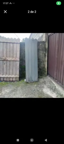 Portão de Madeira Maciça - 2,40m x 2,05m