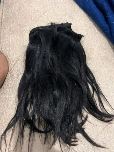 Cabelo humano 230 gramas dar uma cabeça 200 reais 