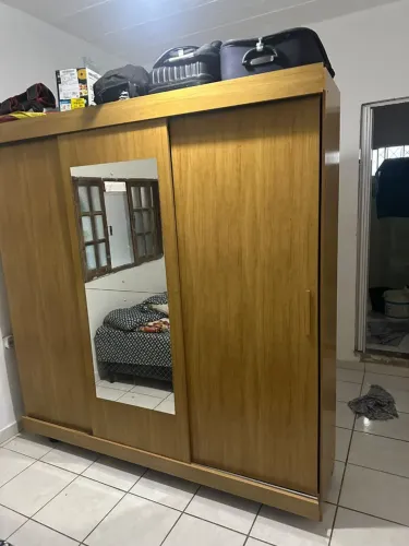 Guarda roupa