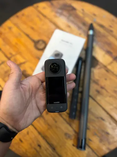 INSTA 360 X3