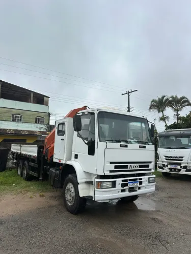 CAMINHÃO IVECO TRUCK 260E25 GUINDAUTO/MUNK 