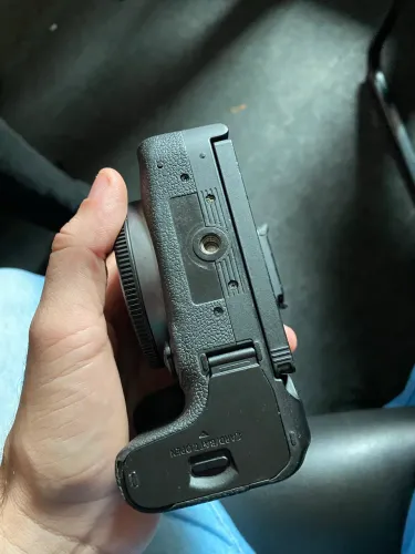 Vende-se câmera Cânon R10