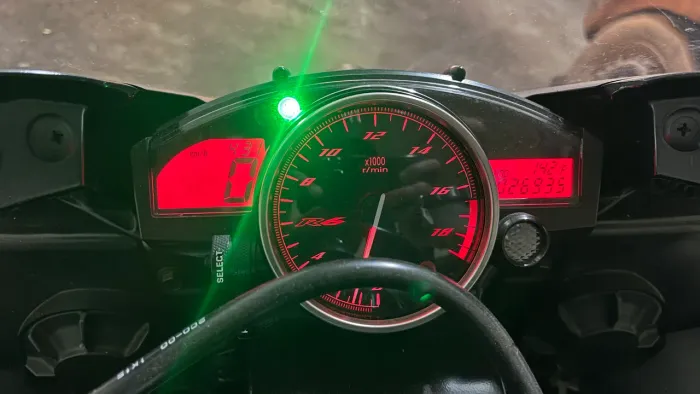 Yamaha R6