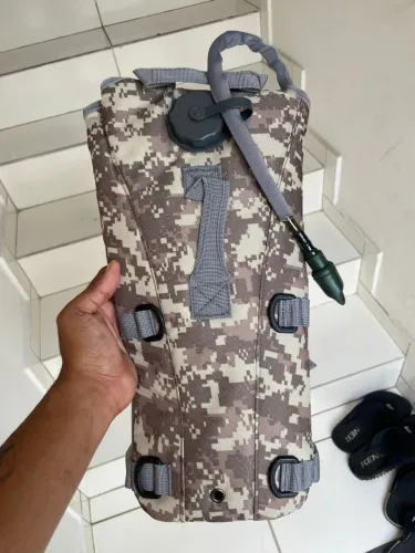 Mochila hidratação tática Tumblr refil 3lt