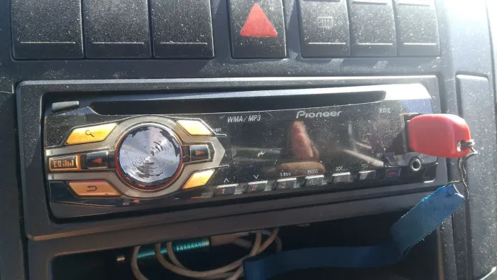 Toca CD Pioneer 