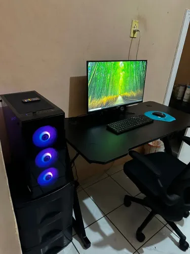 Vendo pc menos de 1 ano de uso