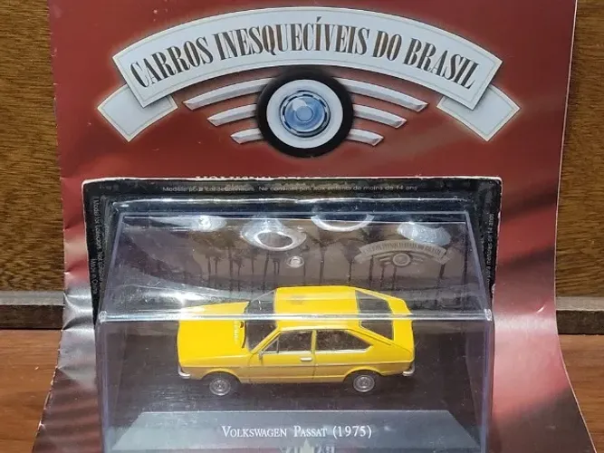 Volkswagen Passat 1975 - Coleção Carros Inesquecíveis do Brasil - Carrinho Miniatura 1/43