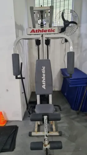 Aparelho de musculação