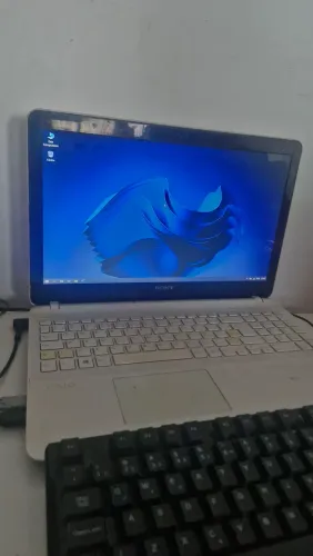 Notebook i5 barato