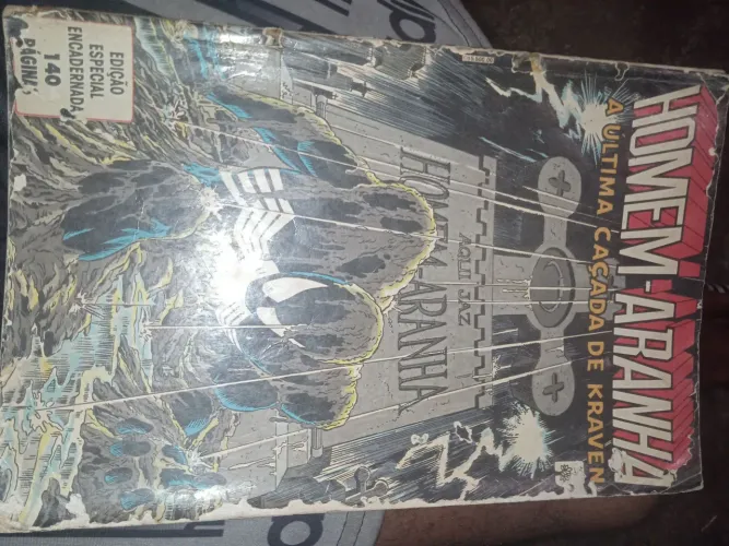Revista em quadrinhos do homem aranha