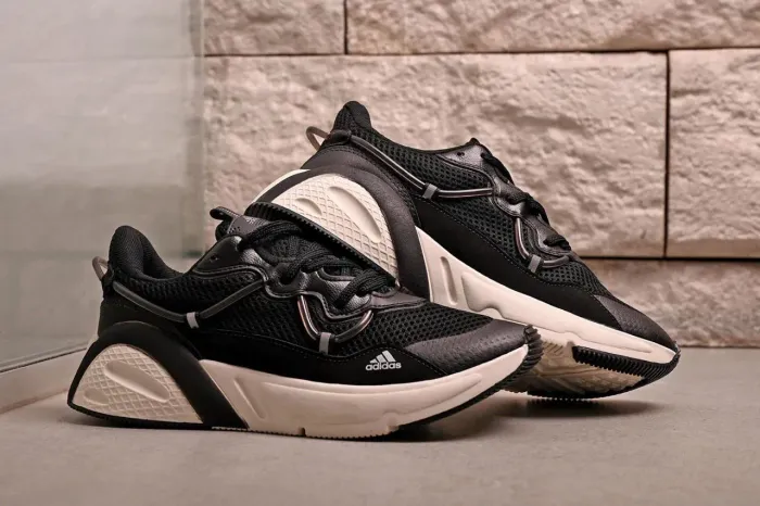 Tênis Adidas Linha Premium