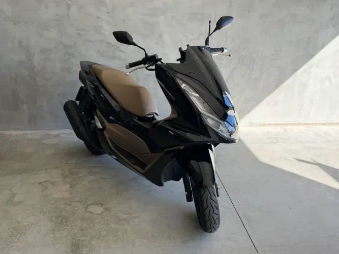 PCX DLX 160 ABS