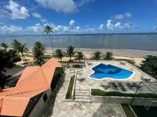 Vendo beira-mar de candeias 4 quartos (3 suítes)