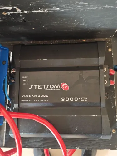 Módulo Stetsom vulcan 3000 4 ohms