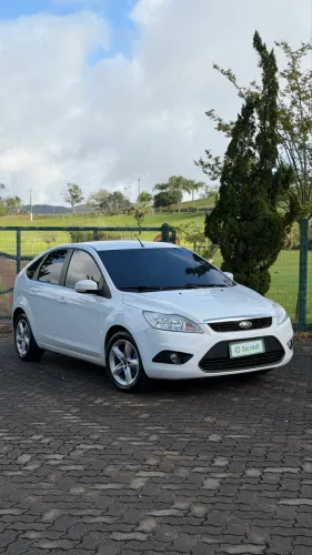 Ford Focus 1.6 S/se/se Plus Flex 8v/16v 5P 2013