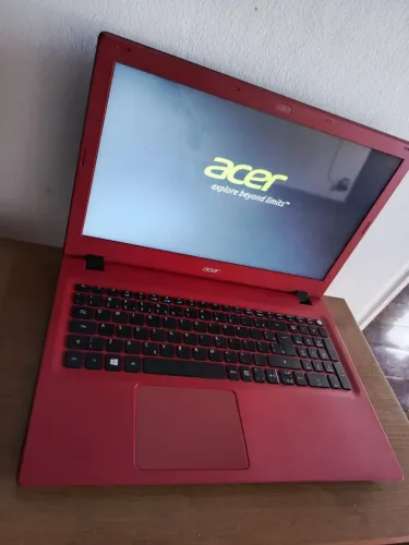 Notebook Acer 15.6 core i3