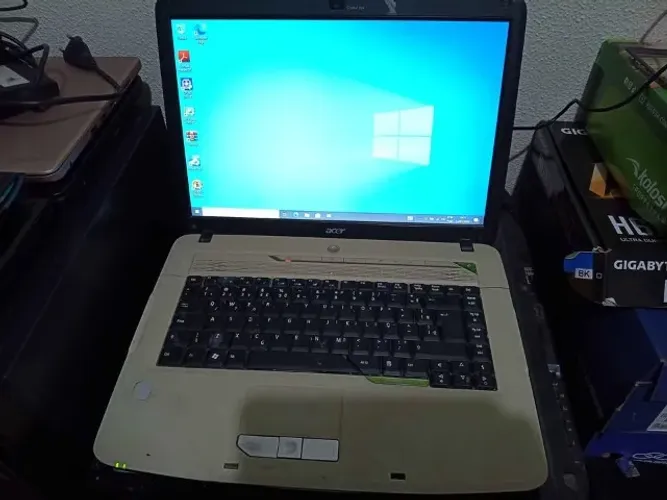 Notebook Acer HD SSD 128GB Tela de 15.4 Polegadas