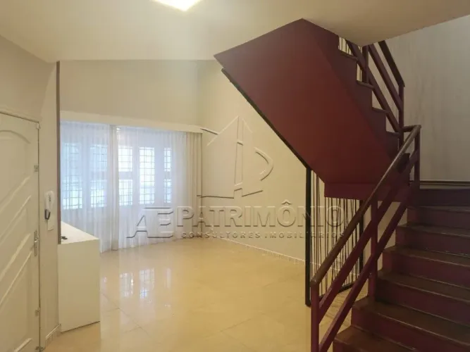 Sobrado com 3 suítes (uma delas com sacada e vista para o parque Campolim)