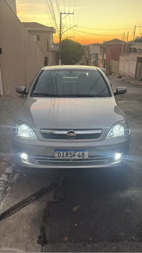 Chevrolet Corsa Sedan 1.0 MPFI 8V 71cv 4P 2003
