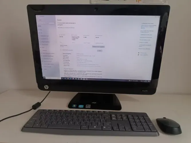 Computador HP Omni 220 All-in-One + teclado e mouse Logitech