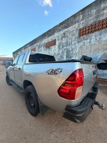 Toyota Hilux CD 4X4 2.8 Diesel Mec. 2017