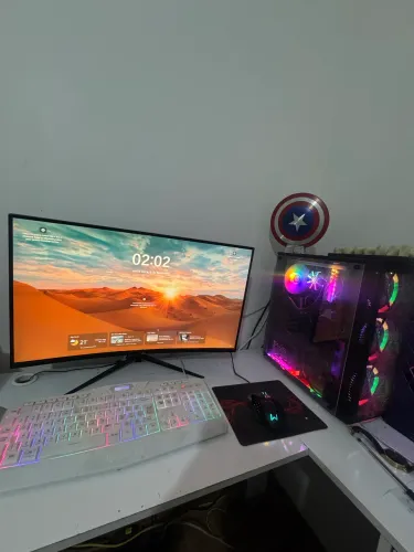 Pc gamer com Monitor curvo 27 200hz