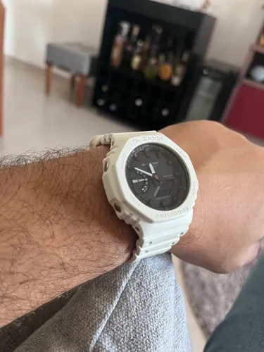 Relógio G-Shock GA-2100-7AER