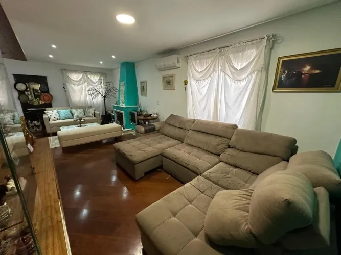 Imperdível casa em condomínio: 5 quartos, 3 suítes, 3 salas, 5 banheiros, 4 vagas de garag